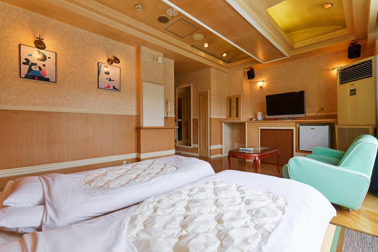 Le Tour Hotel Group-Tokyo Sagamihara Bagian luar foto